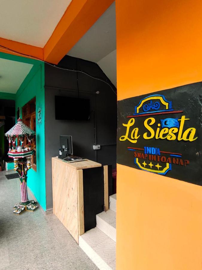 Hostel La Siesta India Manali Exterior foto