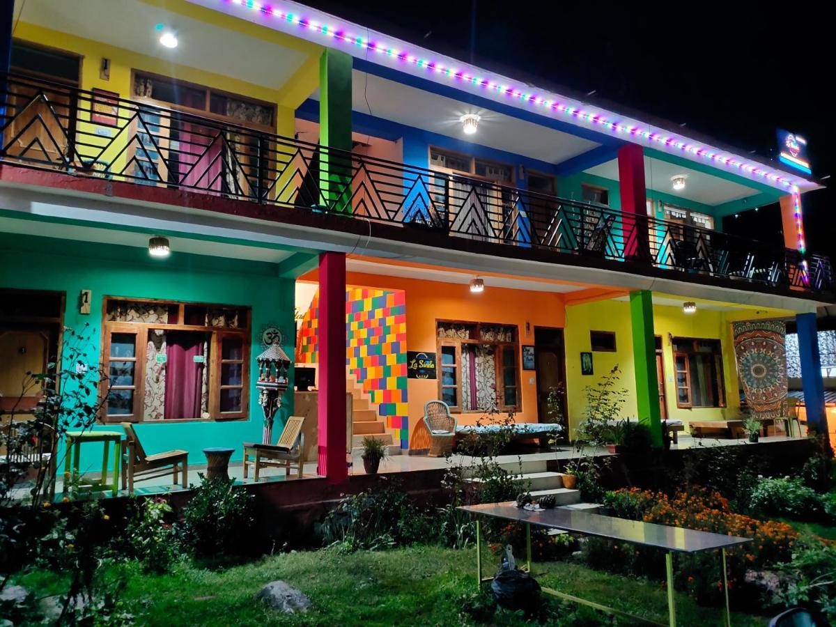 Hostel La Siesta India Manali Exterior foto
